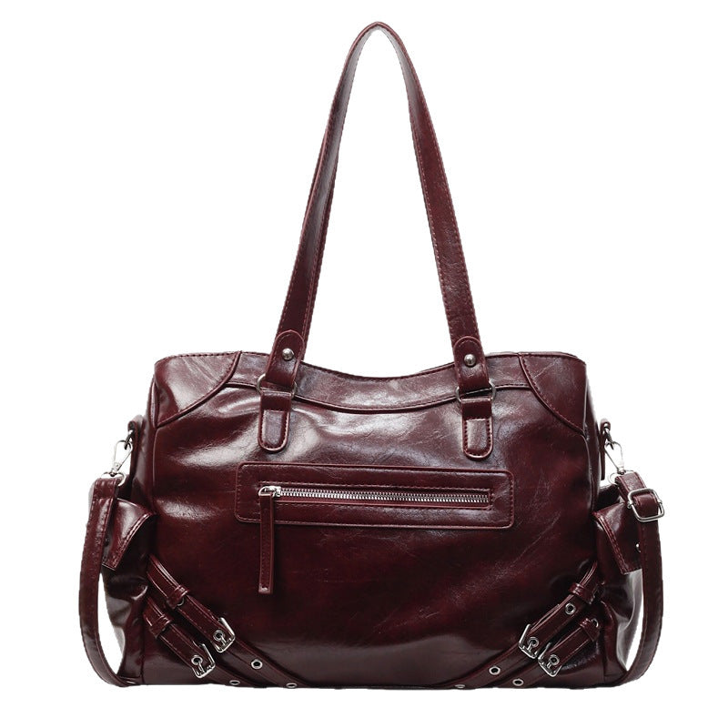 Damen Hobo-Tasche mit dekorativen Akzenten und praktischen Reißverschlussfächern Nord Taschen