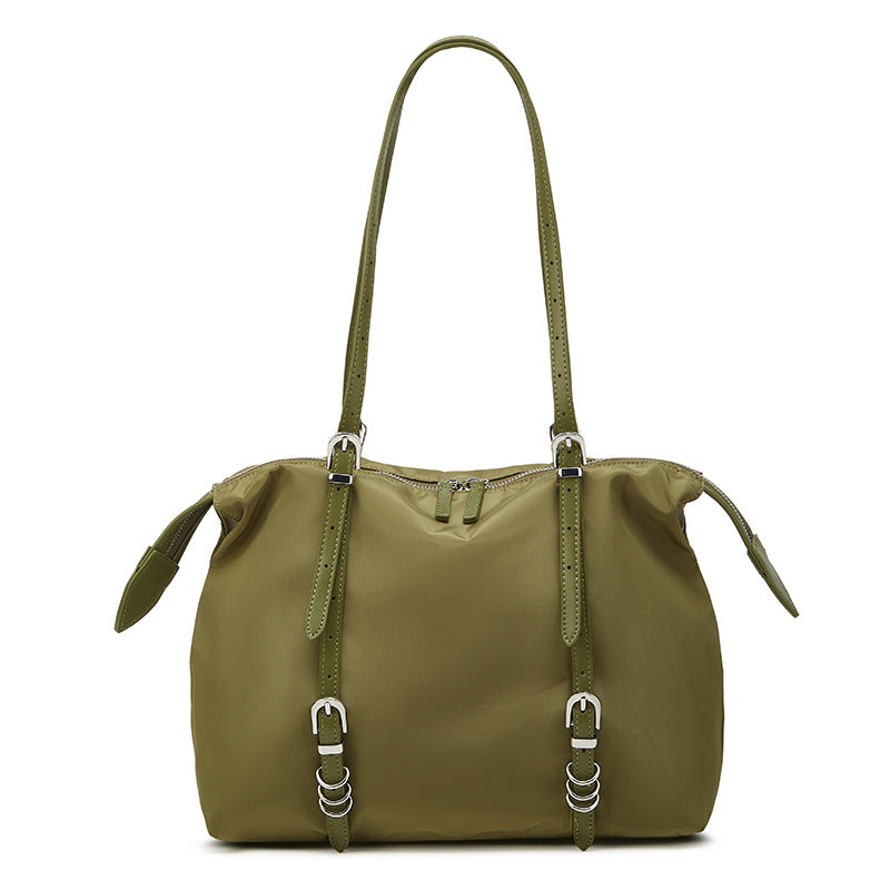 Damen Henkeltasche mit elegantem Design und praktischen Reißverschlussfächern Nord Taschen