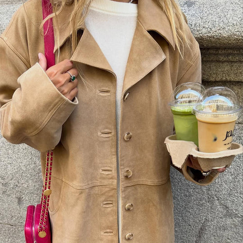 Damen Kurzmantel aus Veloursleder‑Optik mit kastiger Silhouette, Hornknopf‑Front & Eingrifftaschen Nord Taschen