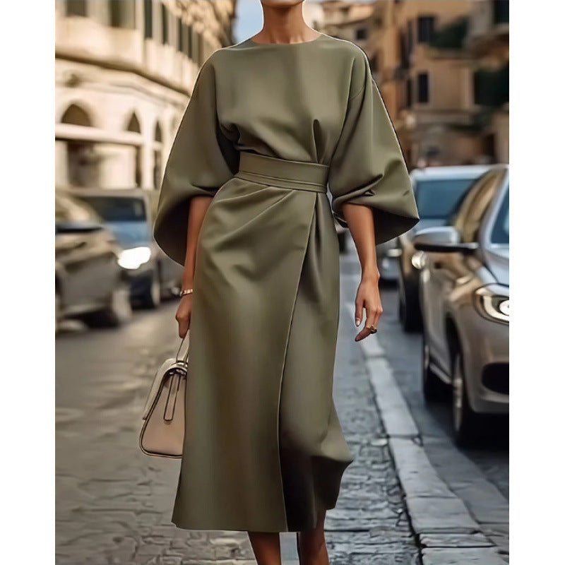 Damen Elegantes Midikleid mit weitem Kimonoärmel und tailliertem Wickelbund Nord Taschen