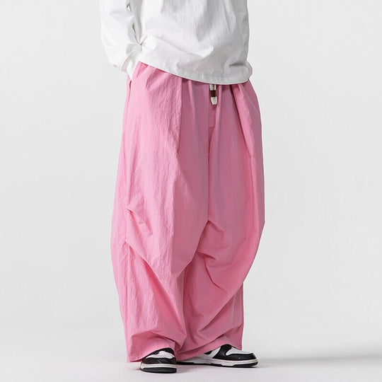 Herren Weite Utility-Loungehose mit überlappenden Falten und Kordelzugbund Nord Taschen