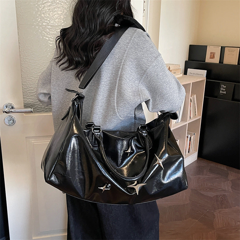 Damen Reisetasche mit stilvollen Sternenapplikationen Nord Taschen