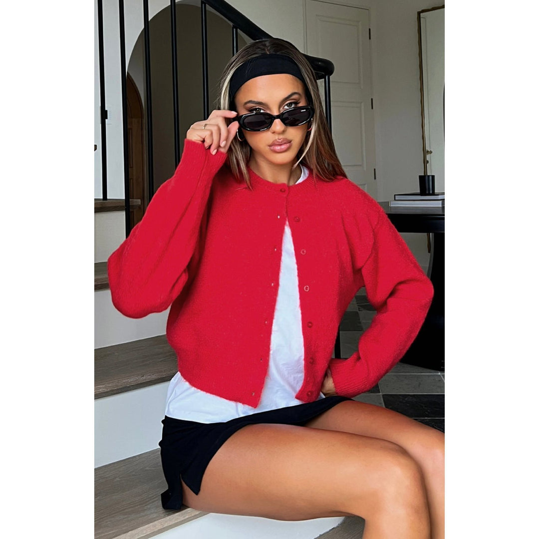 Damen Kurzgeschnittene Strickjacke mit verdeckter Knopfleiste und Ballonärmeln Nord Taschen