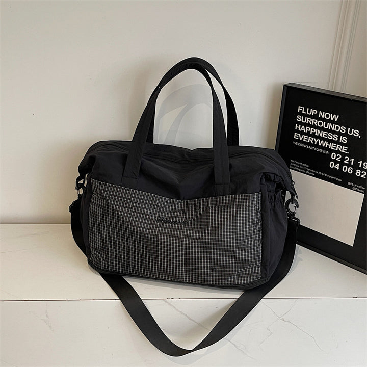 Damen Sporttasche mit flexiblem Tragesystem Nord Taschen