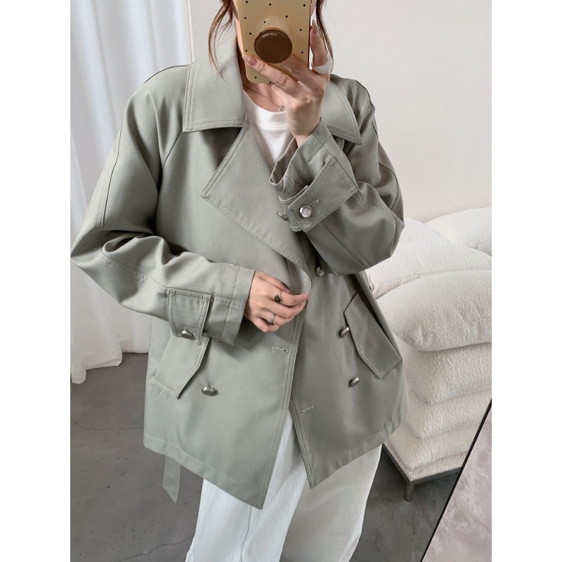 Damen Kurztrench mit weitem Schnitt, doppelreihigem Verschluss und Bindegürtel Nord Taschen