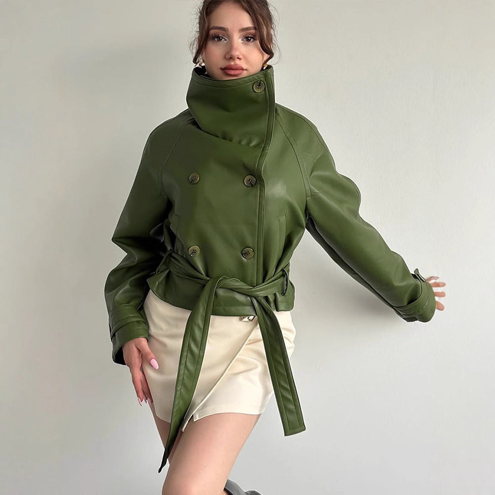 Damen Taillierte Kurzblouson‑Jacke aus Lederimitat mit hohem Stehkragen und Bindegürtel Nord Taschen