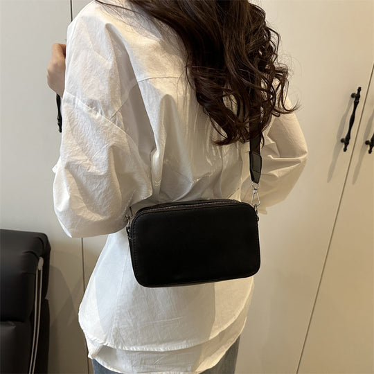 Damen Crossbody-Tasche mit praktischem Reißverschluss und verstellbarem Trageriemen Nord Taschen