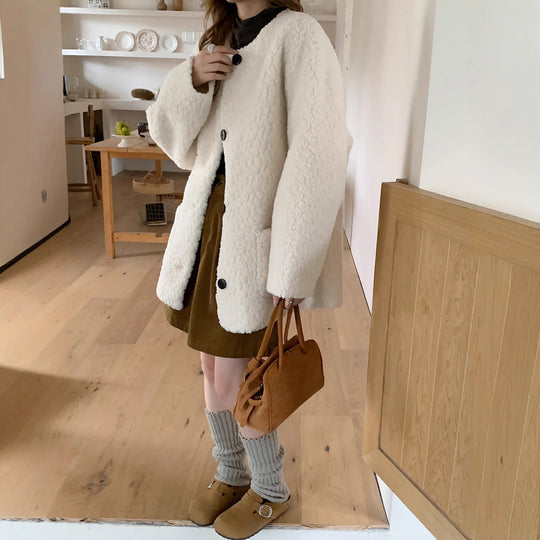Damen Oversized Teddy‑Mantel mit Rundhals, großer Knopfleiste und aufgesetzten Taschen Nord Taschen