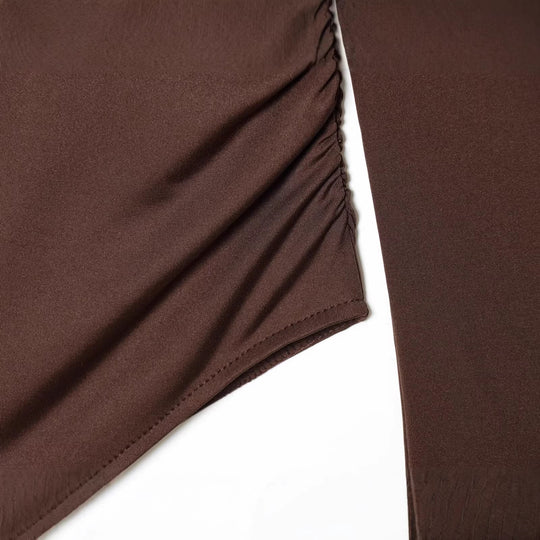 Damen Body mit tiefem V‑Ausschnitt, Raffung und Metallschließe Nord Taschen