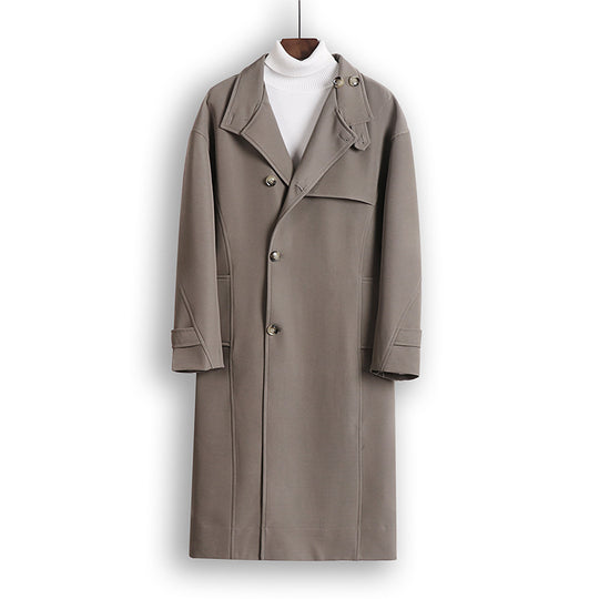 Herren Langgeschnittener Minimalistischer Trenchcoat mit Schalkragen und verstellbaren Ärmelriemen Nord Taschen