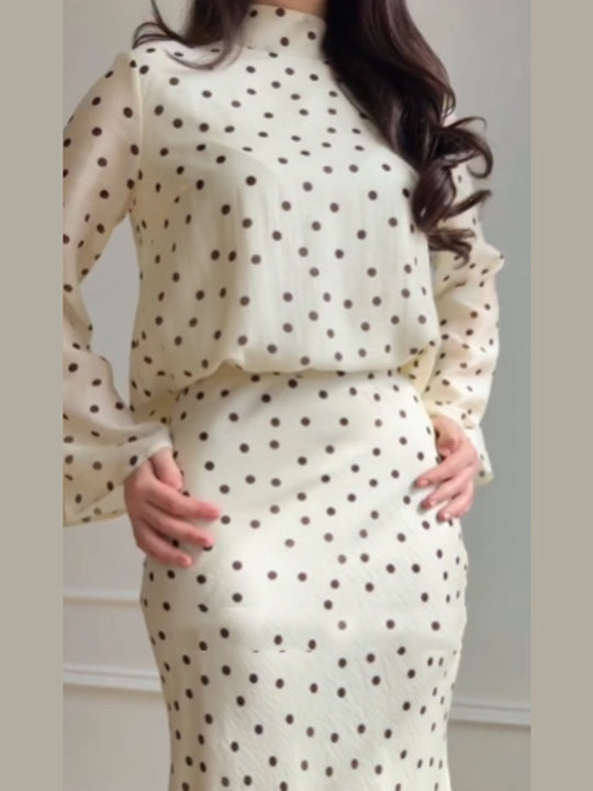 Damen Maxikleid mit taillenbetonter Meerjungfrauen-Silhouette und Tupfenprint Nord Taschen