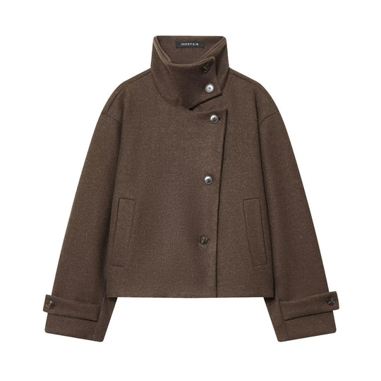 Damen Kurzer kastiger Wollmantel mit asymmetrischer Knopfleiste und Stehkragen Nord Taschen
