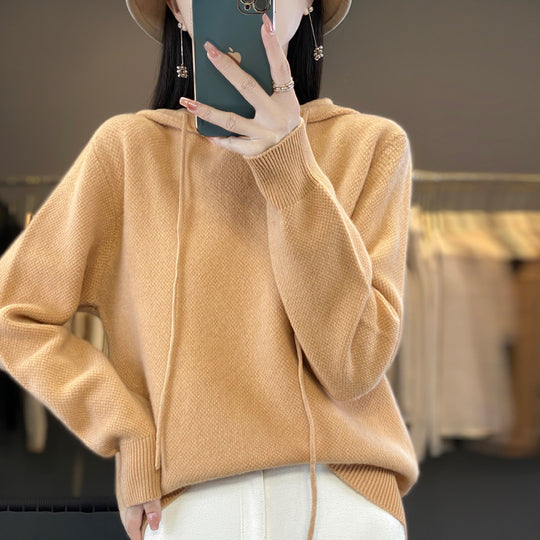 Damen weicher Feinstrick‑Kapuzensweater mit melierter Struktur und gerippten Bündchen Nord Taschen