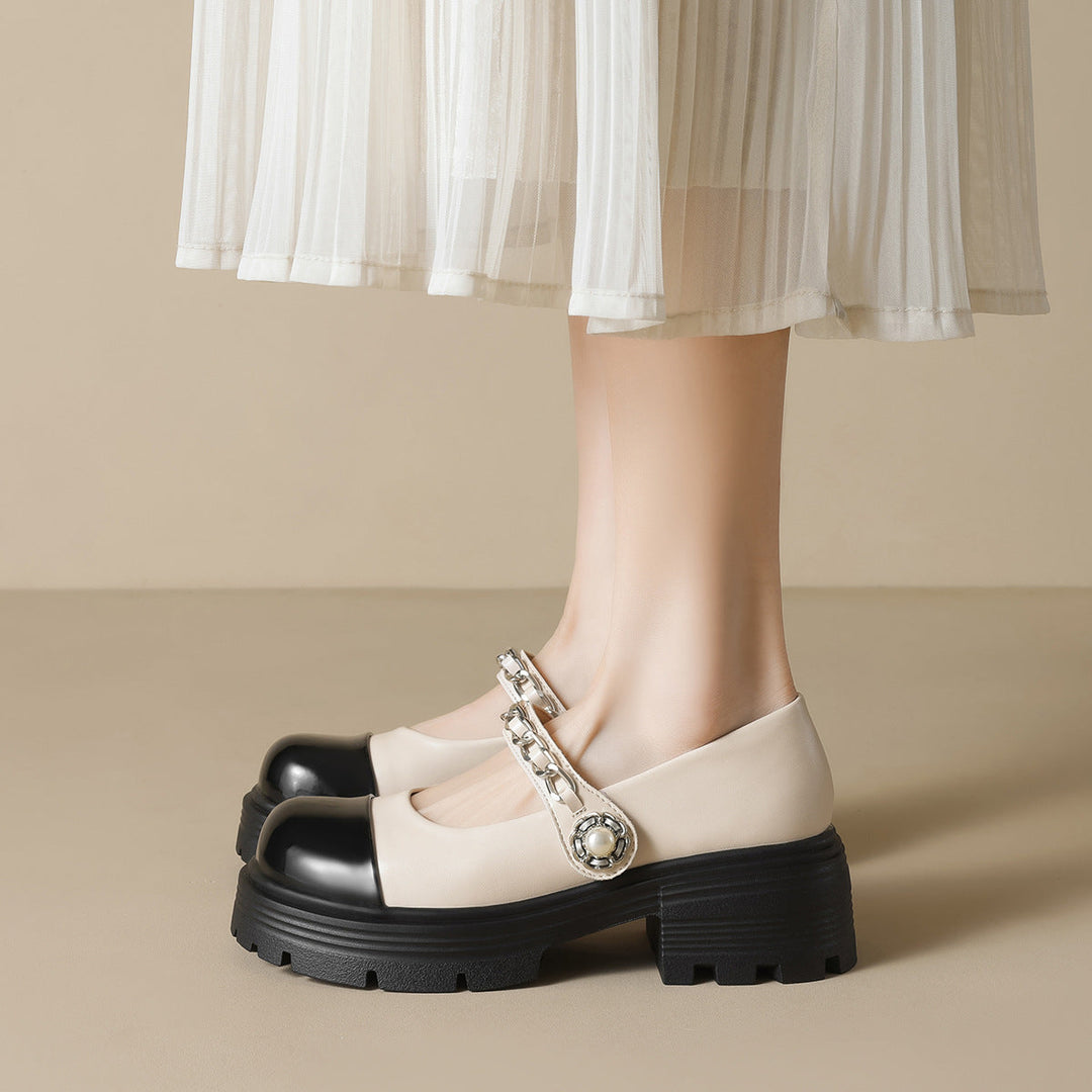 Damen elegante Mary-Jane Schuhe mit modischer Kettenverzierung Nord Taschen