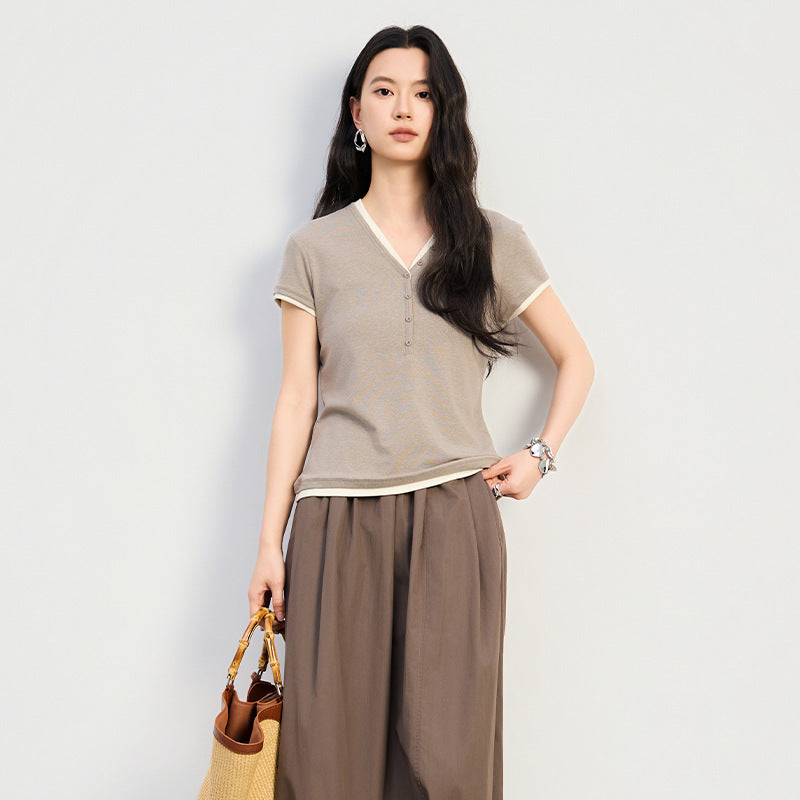 Damen Kurzärmeliges V-Ausschnitt-Henley-Shirt aus Stretch-Jersey mit feiner Knopfleiste Nord Taschen