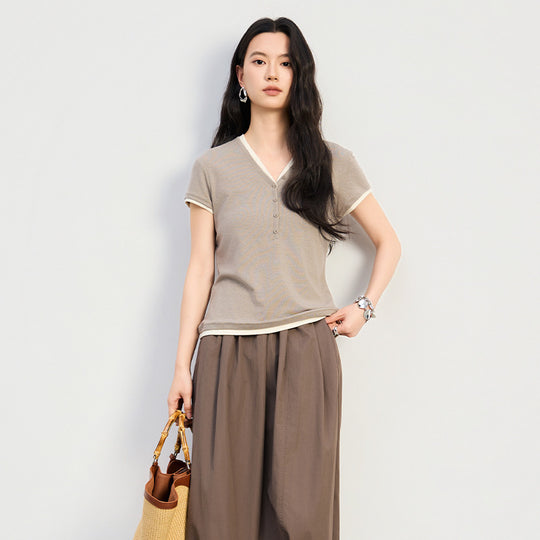 Damen Kurzärmeliges V-Ausschnitt-Henley-Shirt aus Stretch-Jersey mit feiner Knopfleiste Nord Taschen