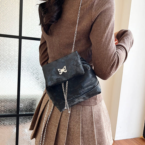 Damen stilvolle Rucksacktasche mit elegantem Kettendetail Nord Taschen