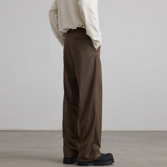 Herren Weite Hochtaillierte Bundfaltenhose mit Bügelfalte und entspannter Silhouette Nord Taschen