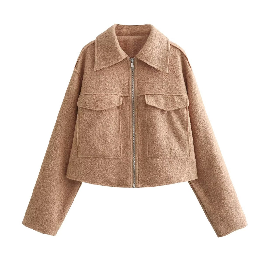 Damen Boxy-Cropped-Jacke aus Bouclé‑Wollmix mit Hemdkragen und aufgesetzten Pattentaschen Nord Taschen
