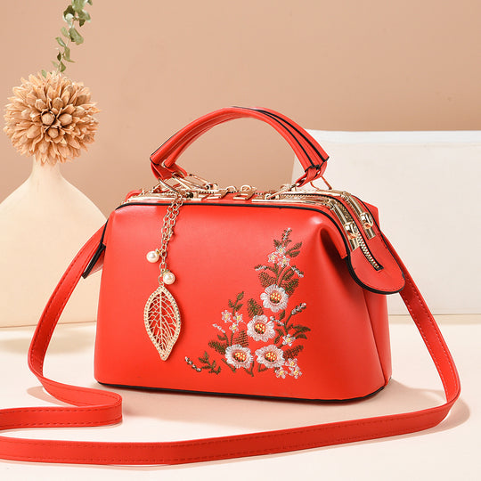Damen Handtasche mit floralen Stickereien und abnehmbarem Tragegurt Nord Taschen