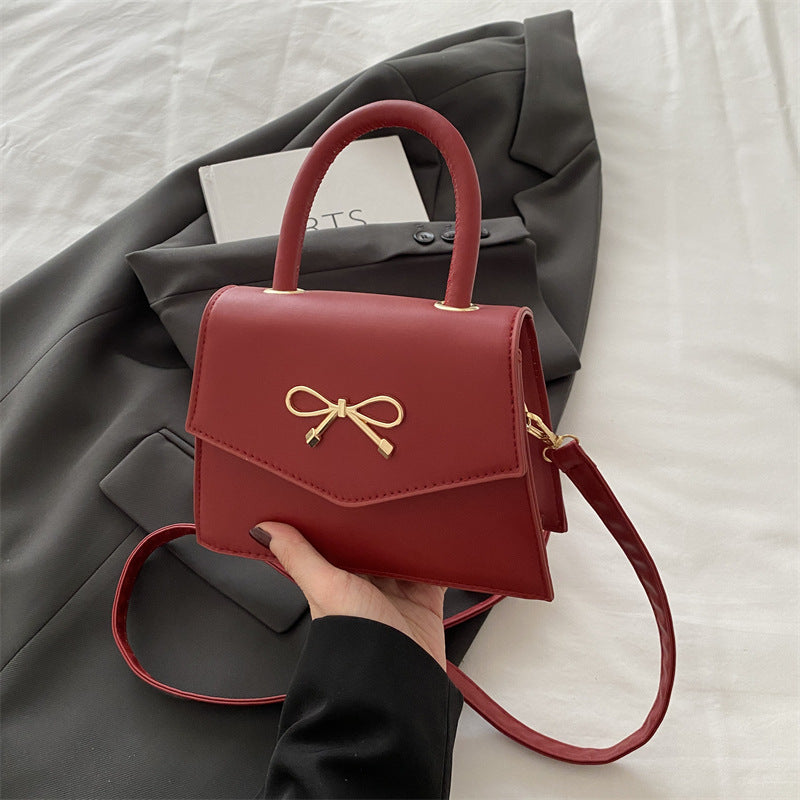 Damen elegante Handtasche mit charmantem Schleifendesign Nord Taschen