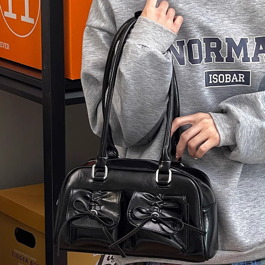 Damen elegante Handtasche mit Zierknoten und doppelten Fronttaschen Nord Taschen