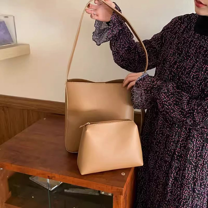 Damen Umhängetasche aus hochwertigem Kunstleder mit verstellbarem Schulterriemen Nord Taschen