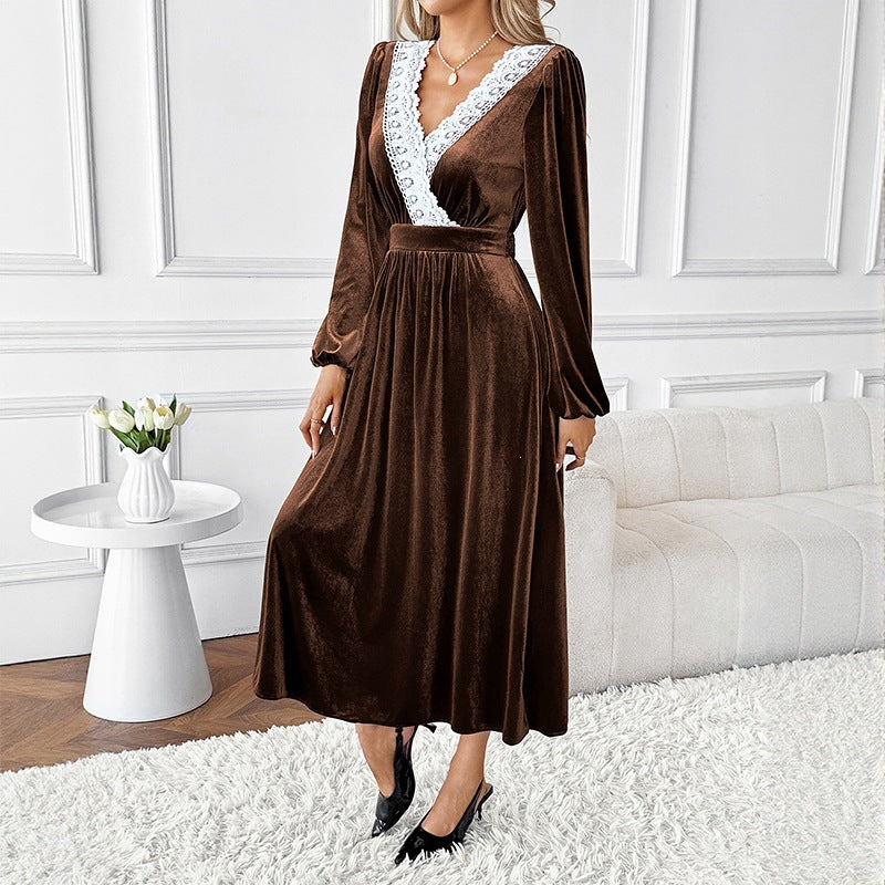 Damen Elegantes Samtkleid mit V‑Ausschnitt, Spitzenbesatz und taillierter Midilänge Nord Taschen