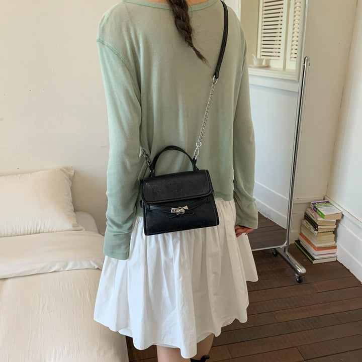 Damen modische Mini-Handtasche mit dekorativem Magnetverschluss Nord Taschen