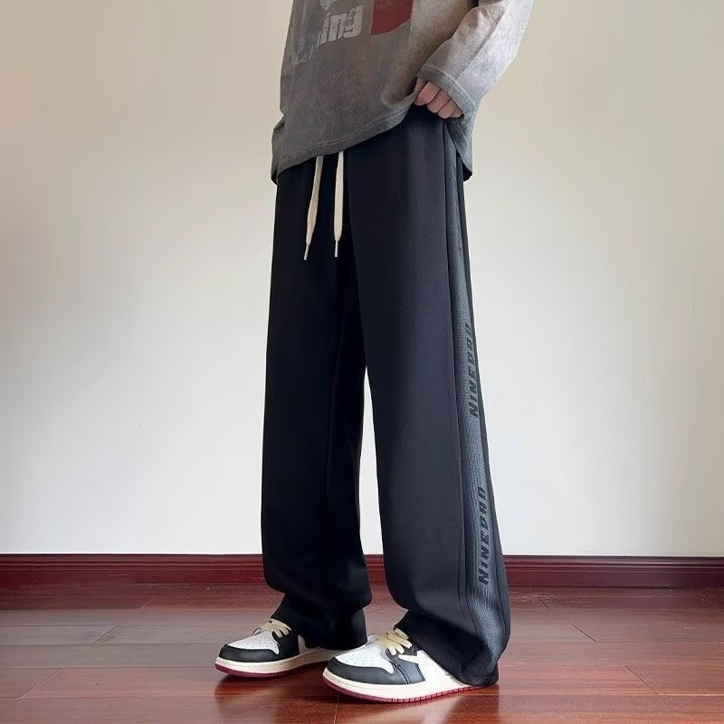 Damen Bequeme und stylische Relaxed Fit Jogginghose Nord Taschen