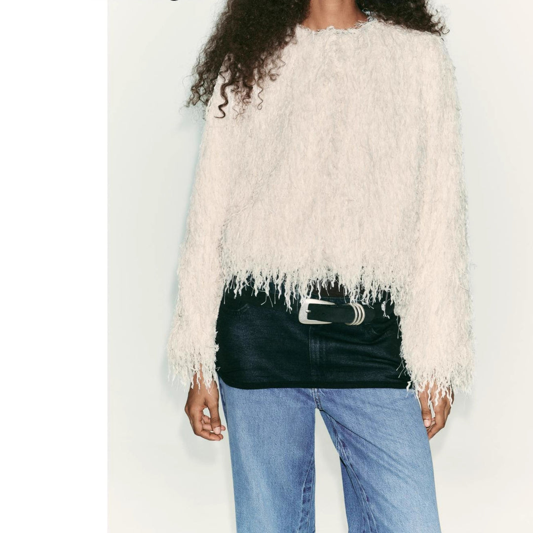 Damen Flauschiger Fransen-Pullover im Boxy-Cut Nord Taschen