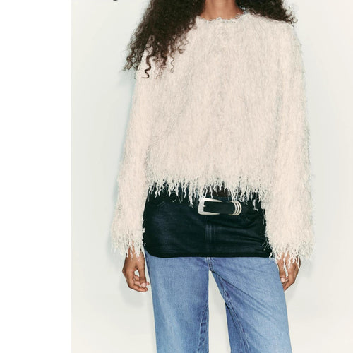 Damen Flauschiger Fransen-Pullover im Boxy-Cut Nord Taschen