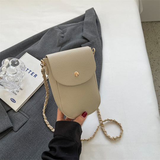 Damen Umhängetasche aus hochwertigem Leder mit elegantem Klappverschluss Nord Taschen