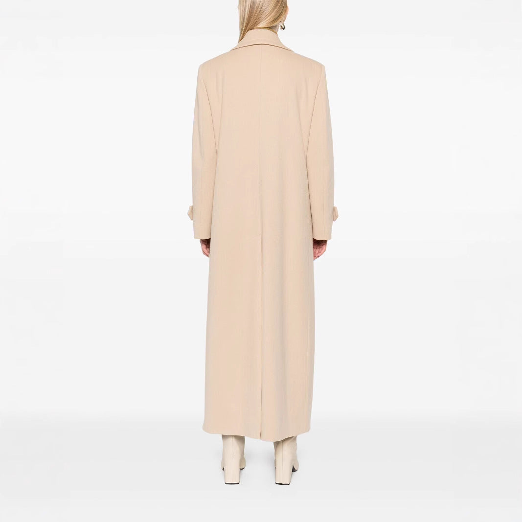 Damen Maxi-Mantel mit doppelreihiger Knopfleiste, weitem Revers und Pattentaschen Nord Taschen