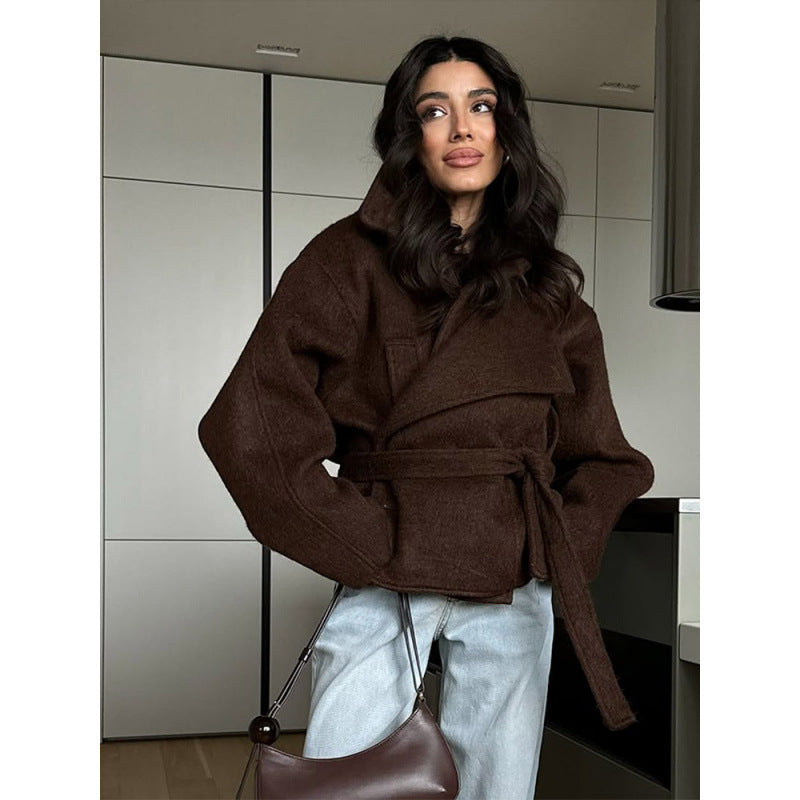 Damen Oversize Kurzmantel aus Wollmix mit Bindegürtel und Stehkragen Nord Taschen