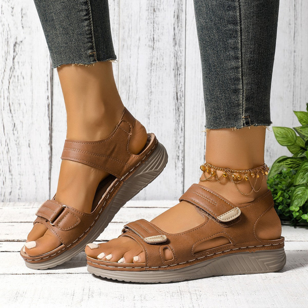 Damen Komfortable Sandalen mit verstellbarem Riemendesign und anatomischem Fußbett