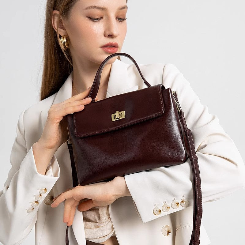 Damen elegante Handtasche mit strukturierten Details Nord Taschen
