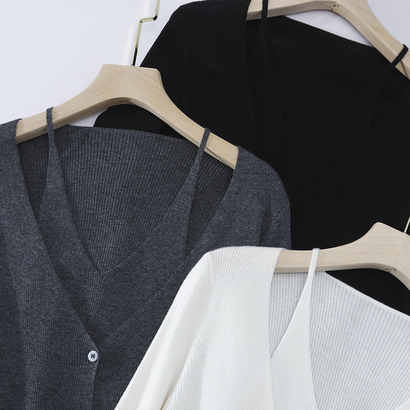 Damen feiner Rippstrick-Cardigan mit integriertem Spaghettitop und tiefem V-Ausschnitt Nord Taschen