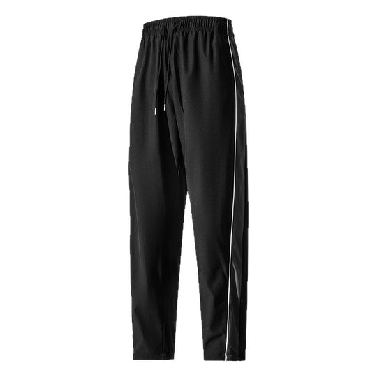 Herren Leichte Trainingshose im Relaxed-Fit mit elastischem Tunnelzugbund und kontrastseitiger Paspel Nord Taschen