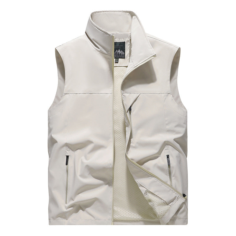 Herren Softshell-Outdoorweste mit winddichter Mikrofaserschale, Mesh-Innenfutter und Reißverschlusstaschen Nord Taschen