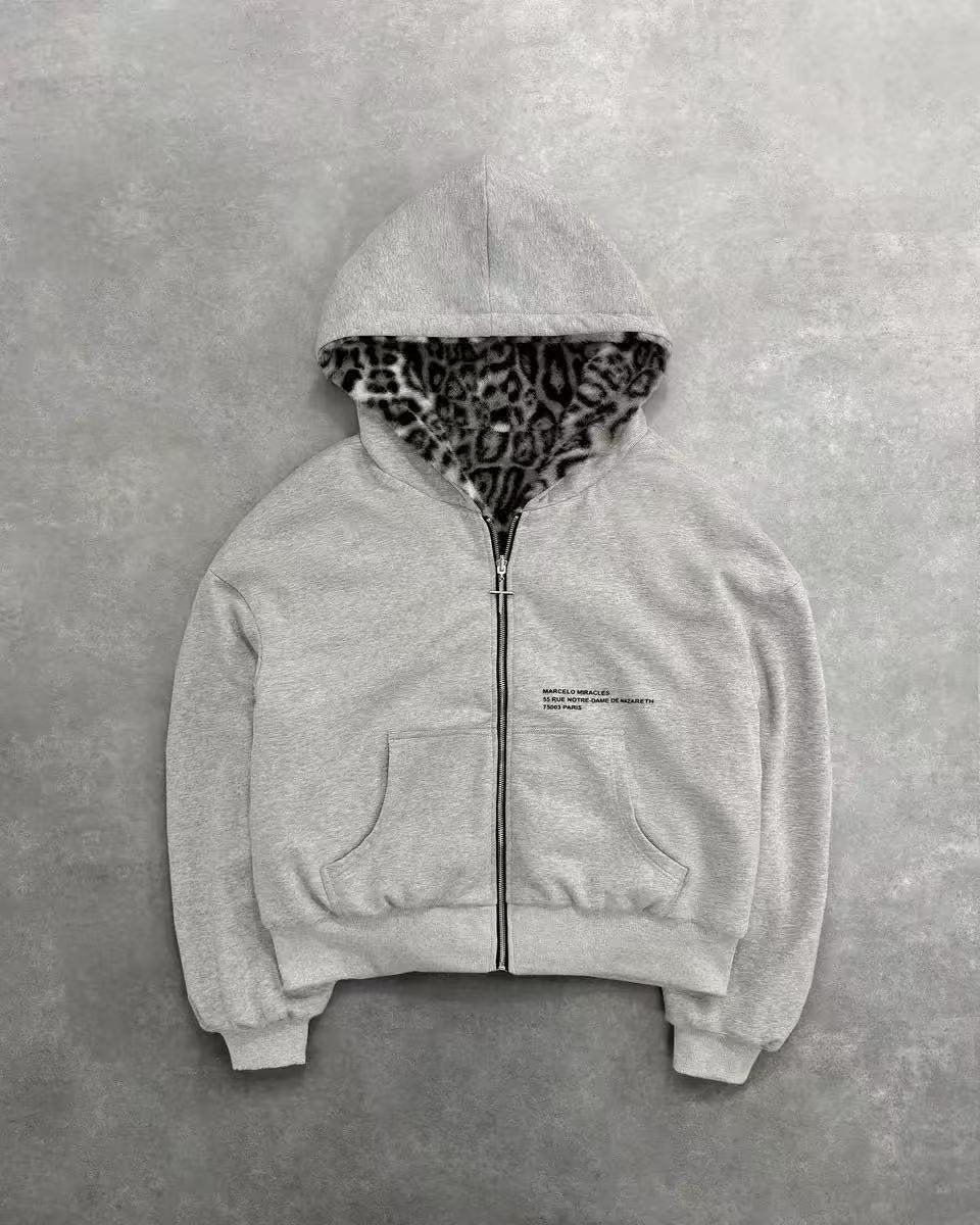 Unisex Kapuzen-Sweatjacke mit Kunstfellfutter, verkürztem Schnitt und Kreuz-Reißverschluss Nord Taschen