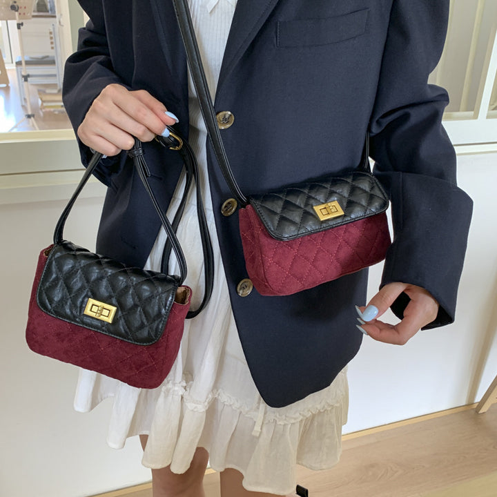 Damen elegante Umhängetasche mit mattem Finish und strukturiertem Design Nord Taschen