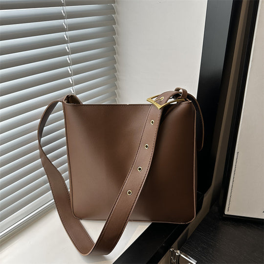 Damen Schultertasche mit verstellbarem Riemen und elegantem Design Nord Taschen