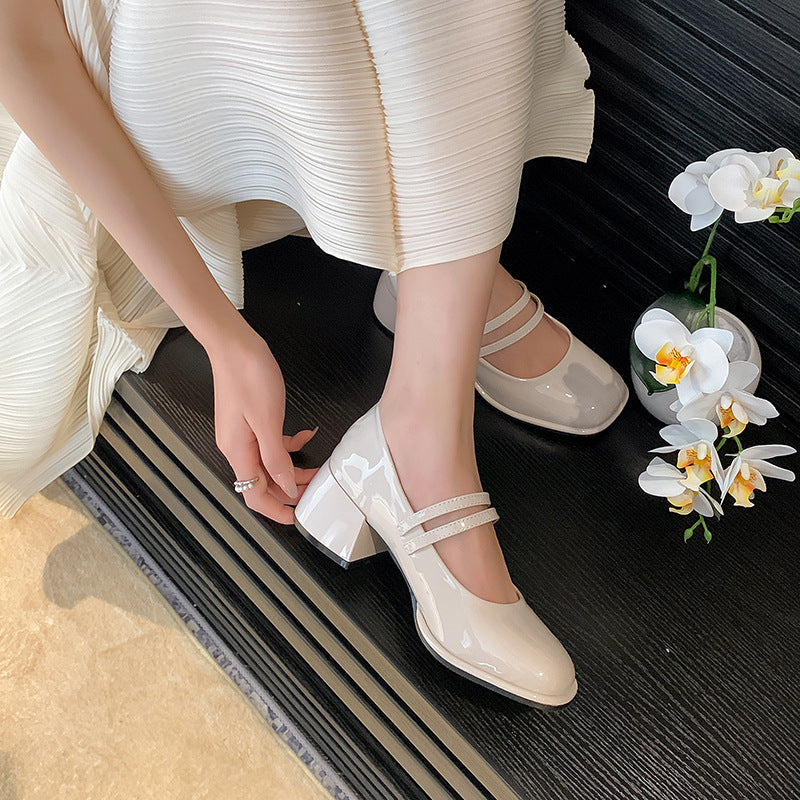 Damen Plateau-Pumps mit dekorativem Doppelriemen