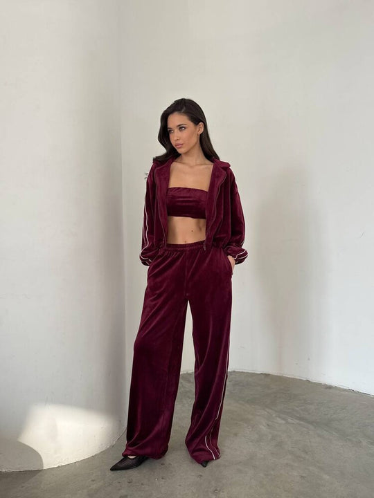 Damen dreiteiliges Samt-Lounge-Set mit Bandeau-Top, Kapuzen-Zipjacke und weiter High-Waist Palazzo-Hose Nord Taschen
