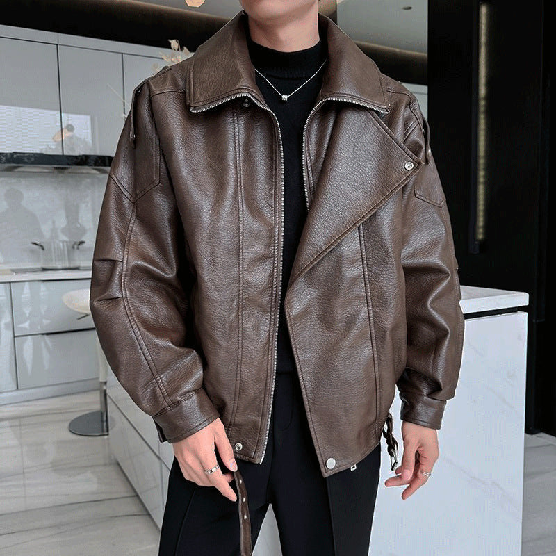Herren Oversized Lederjacke mit weitem asymmetrischen Revers und Taillengürtel Nord Taschen