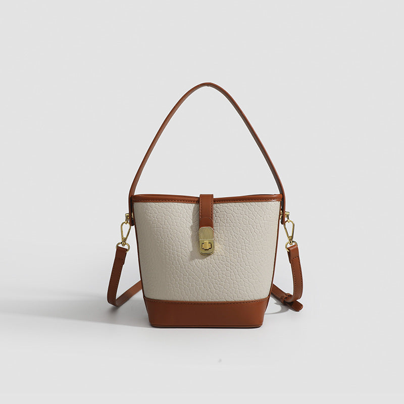 Damen Hobo-Tasche mit strukturiertem Obermaterial und elegantem Kordelzug Nord Taschen