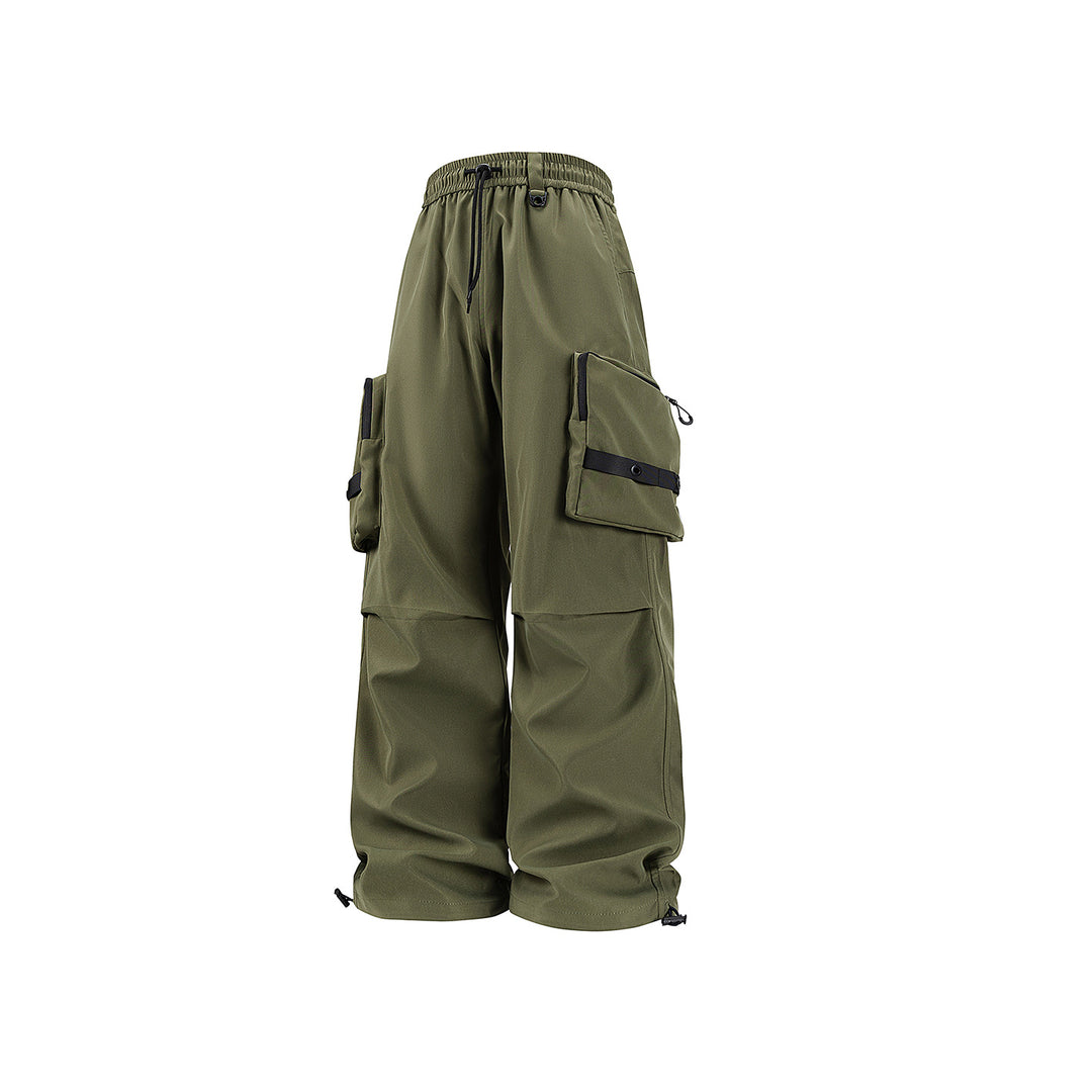 Herren Weite Utility-Cargohose mit großvolumigen Klappentaschen und Kordelzugbund Nord Taschen