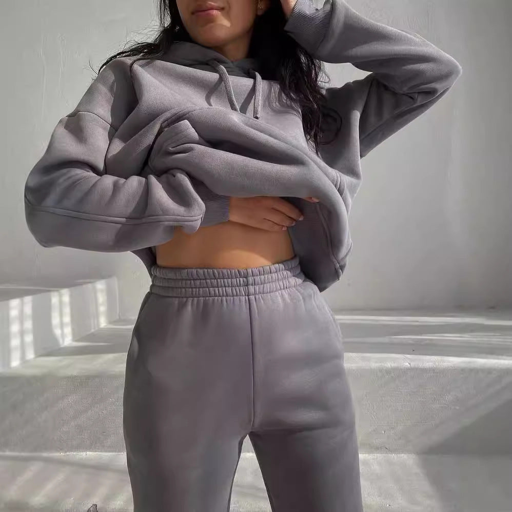 Damen Oversize Loungewear-Set aus weichem Baumwollmischfleece mit Kapuzenpullover und schmal zulaufender Jogginghose Nord Taschen