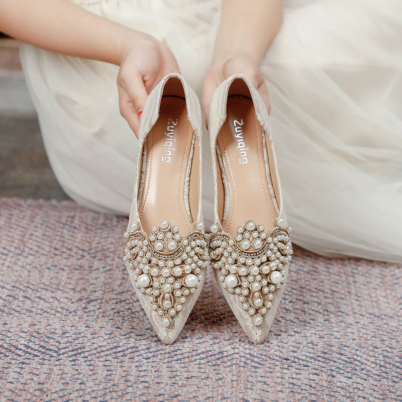 Elegante Braut Ballerinas mit Spitze und Kunstperlen